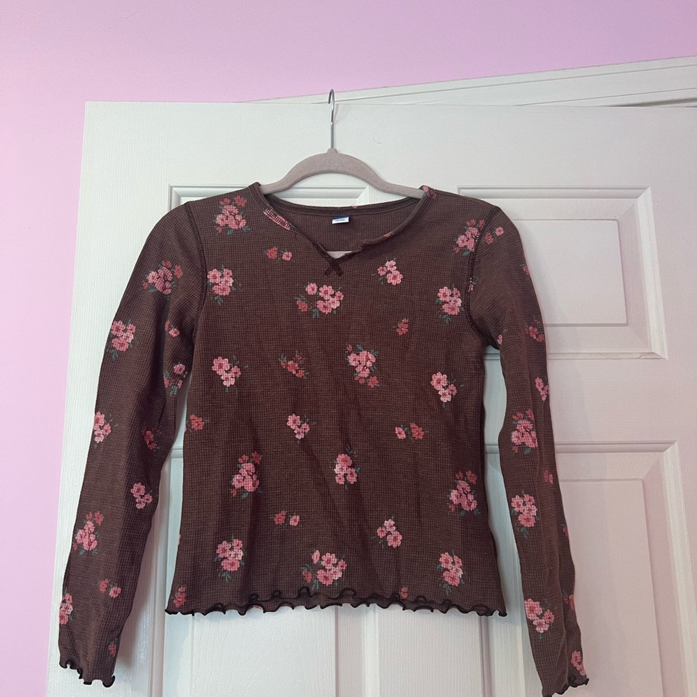 Girl Old Navy long sleeve print top